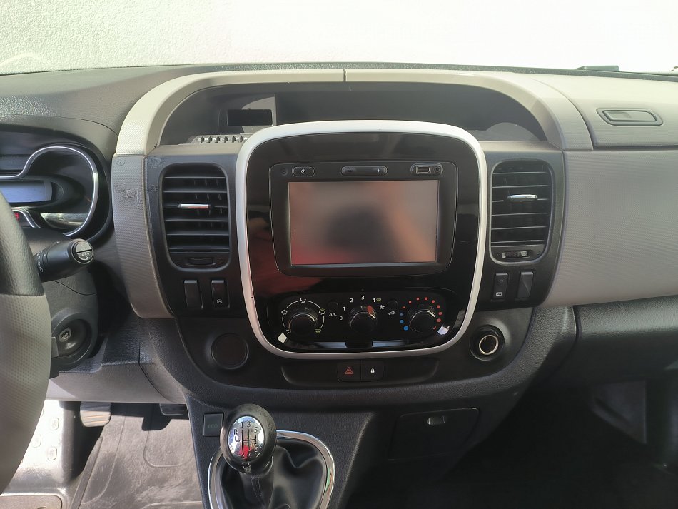 Renault Trafic 1.6dCi  DÍLNA