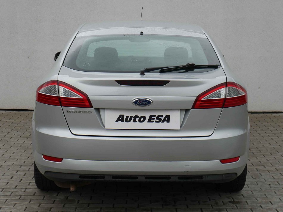 Ford Mondeo 2.0i 
