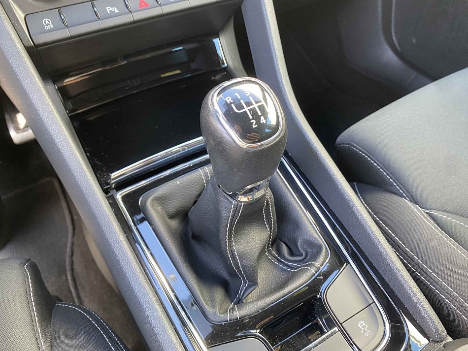 Škoda Karoq 1.5 TSi SportLine