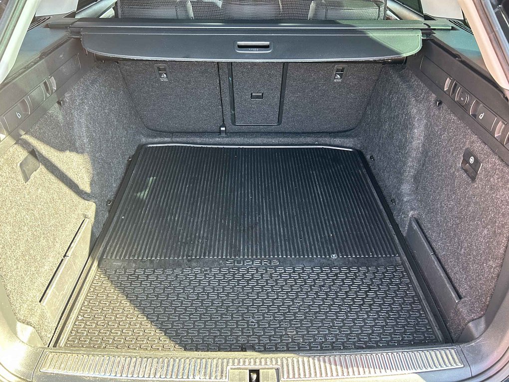 Škoda Superb III 2.0TDi Scout 4X4