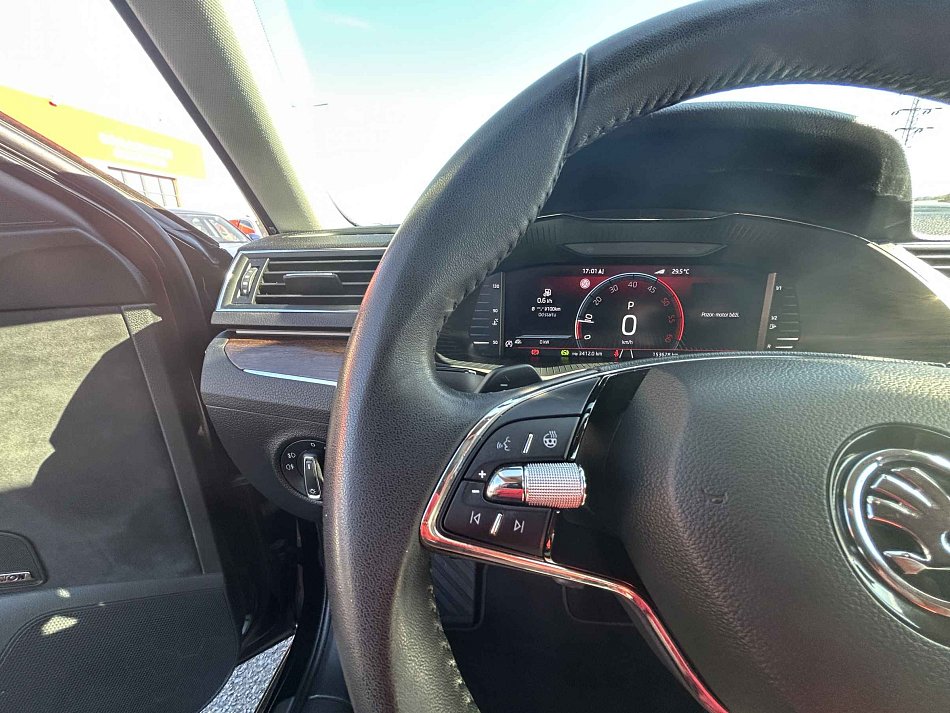 Škoda Superb III 2.0TDi Scout 4X4
