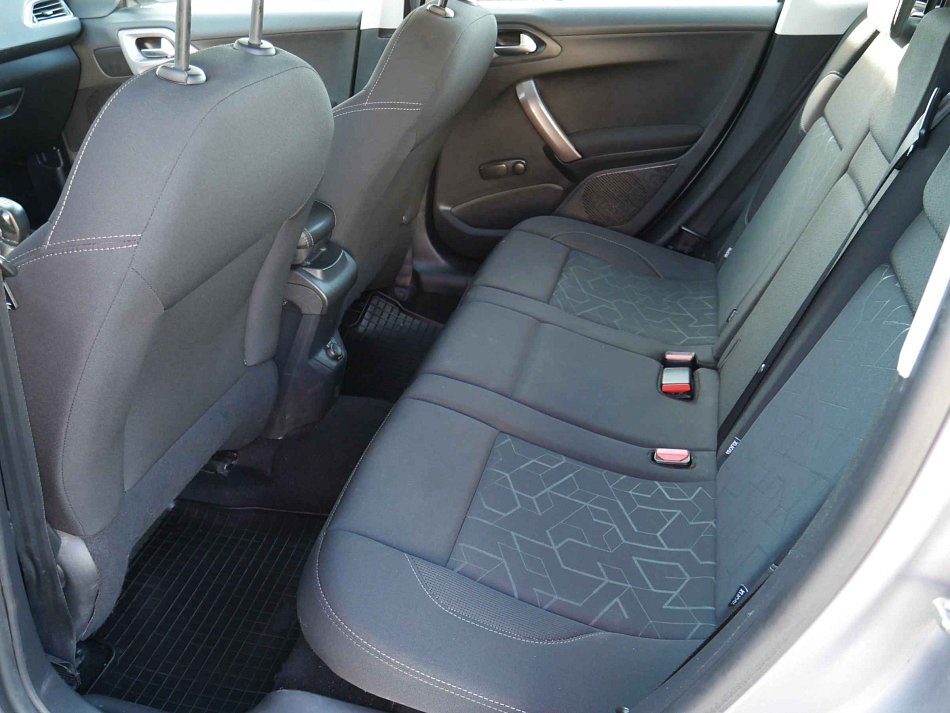 Peugeot 2008 1.2 PT Active