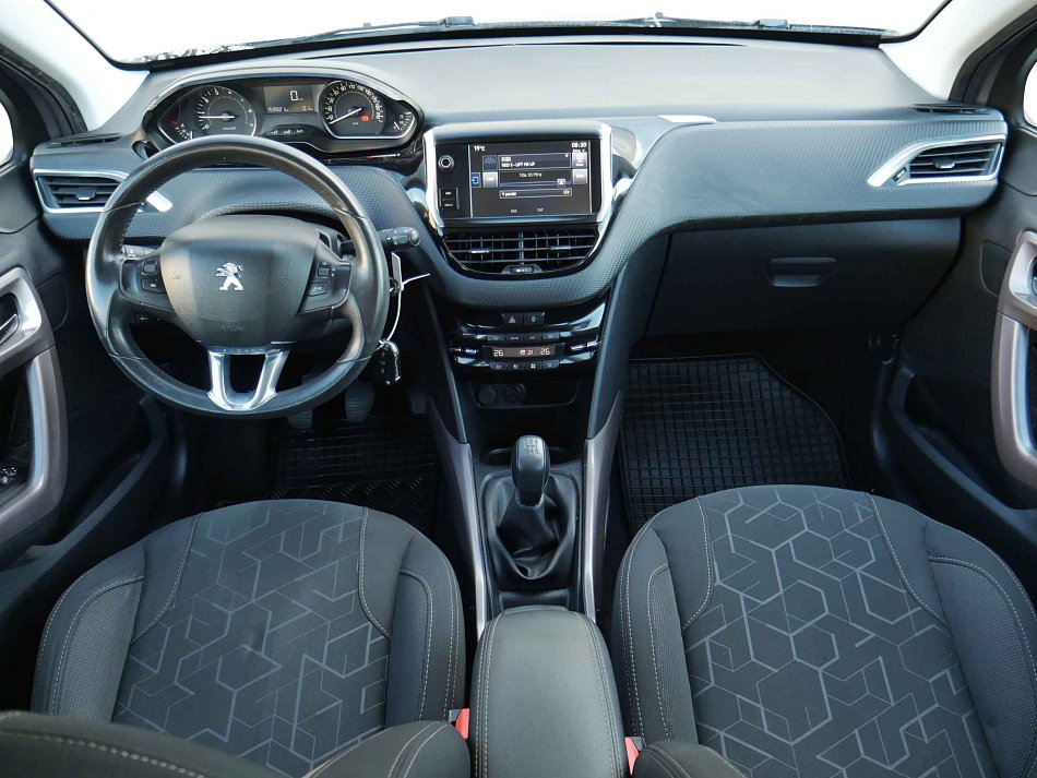 Peugeot 2008 1.2 PT Active
