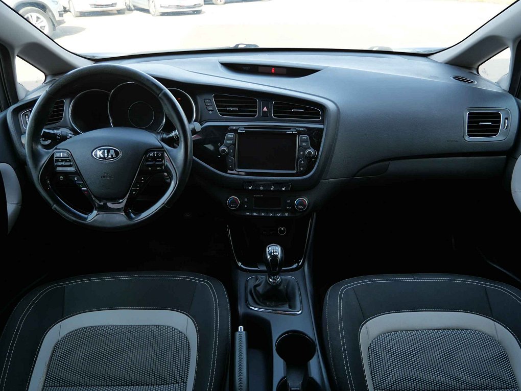 Kia Ceed 1.6 GDi 