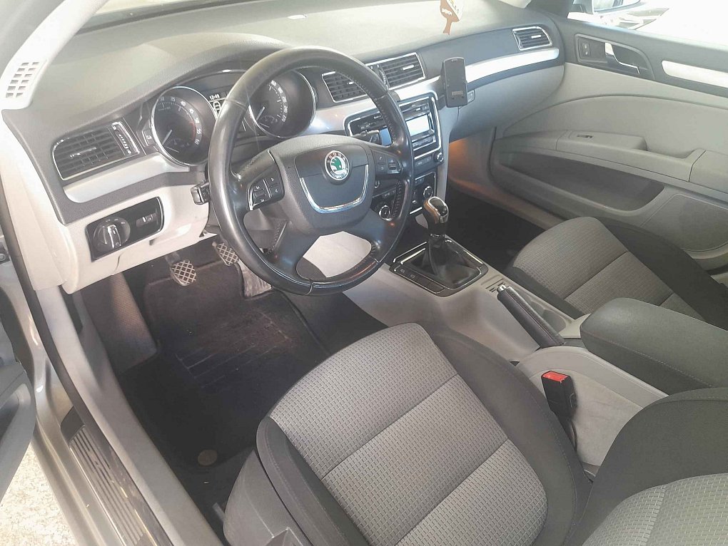 Škoda Superb II 2.0 TDI  4x4