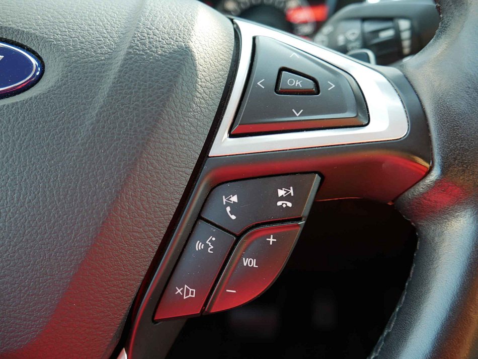 Ford S-MAX 2.0 TDCi  7míst