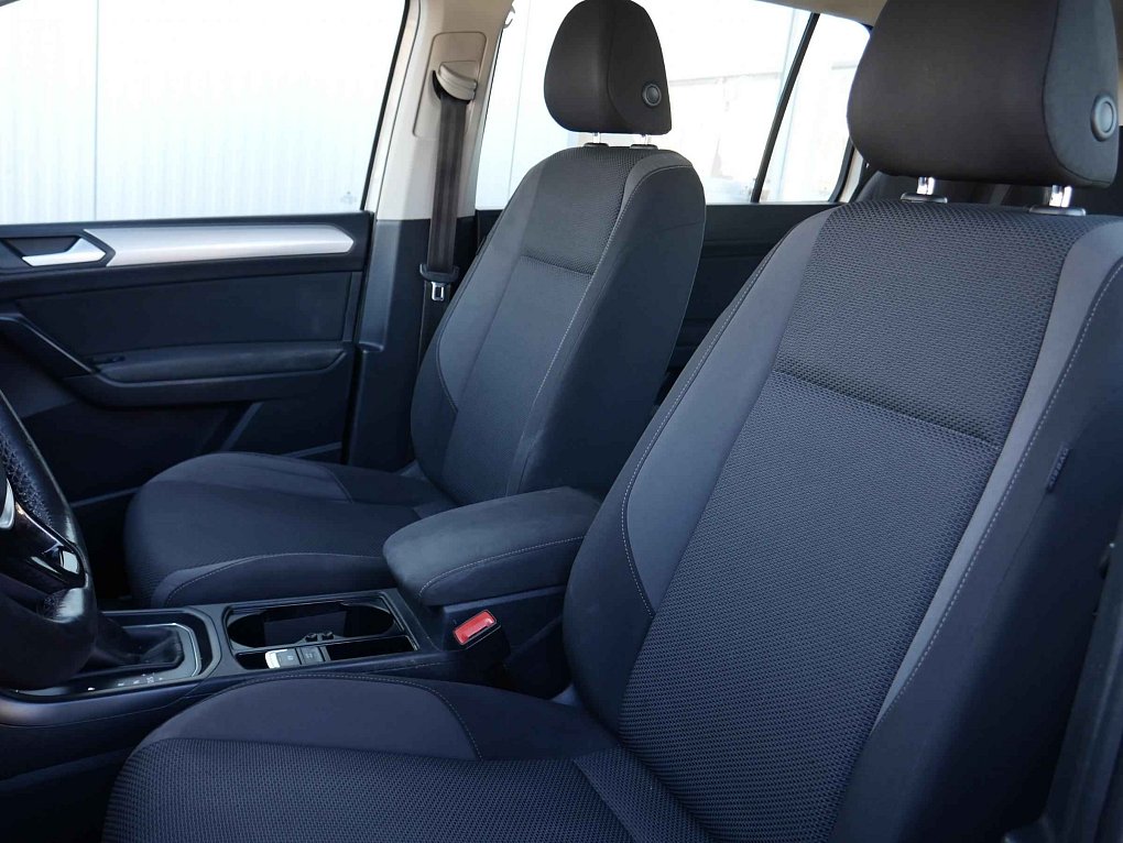 Volkswagen Touran 1.6TDi 
