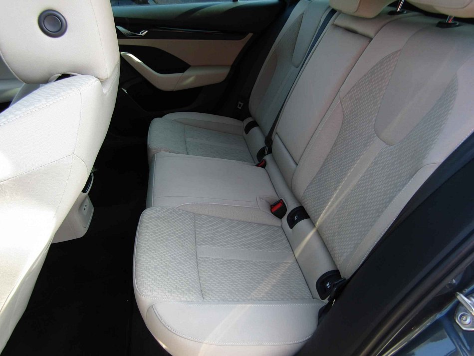 Škoda Octavia IV 2.0 TDi Style 4x4