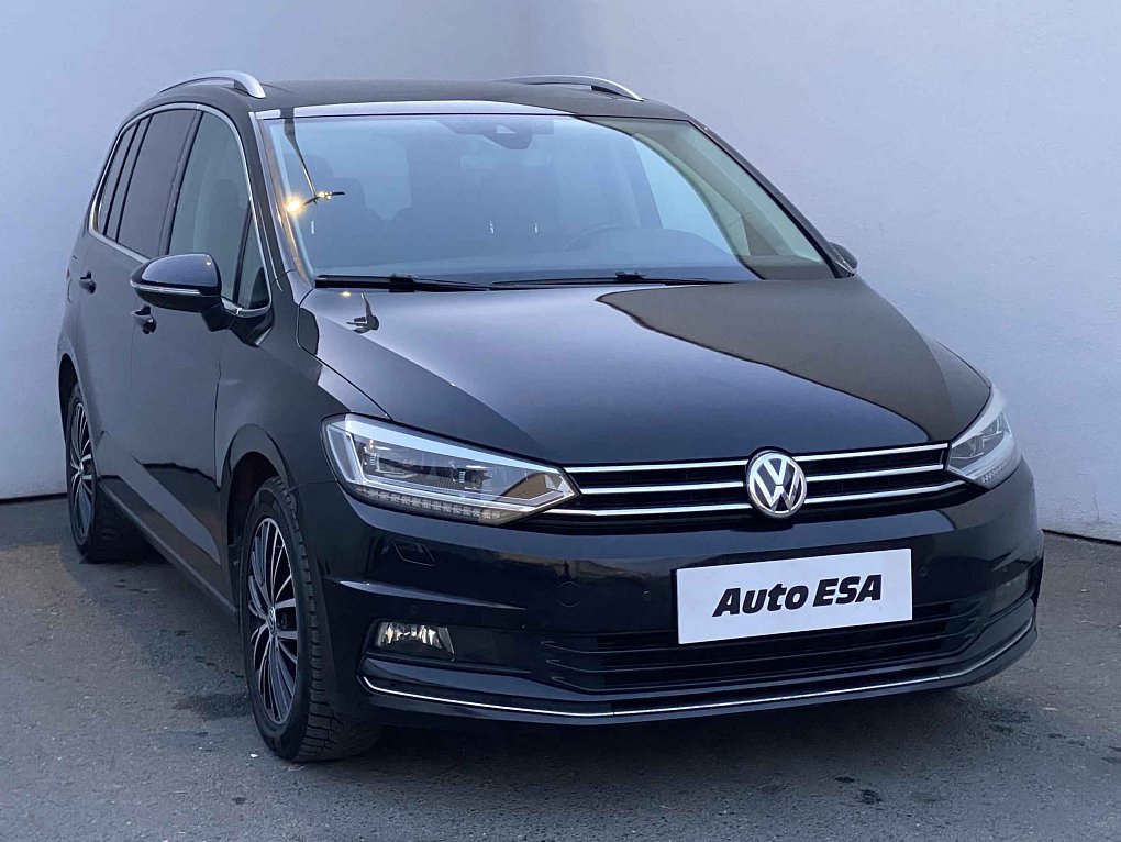 Volkswagen Touran 1.6TDi  7 míst