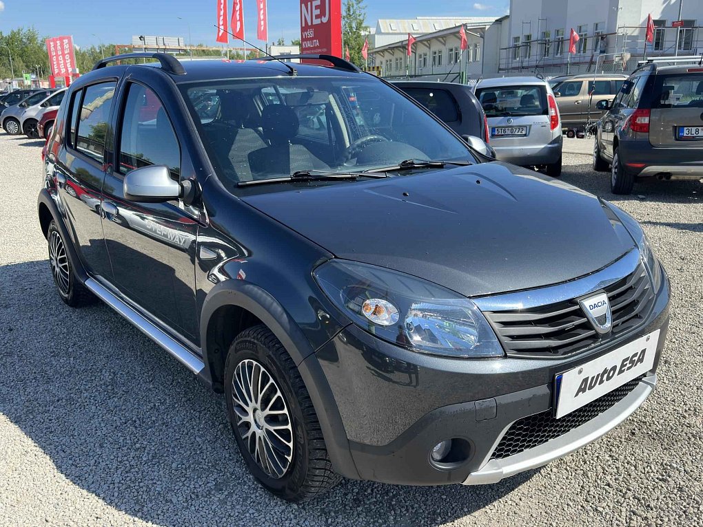 Dacia Sandero 1.6i 