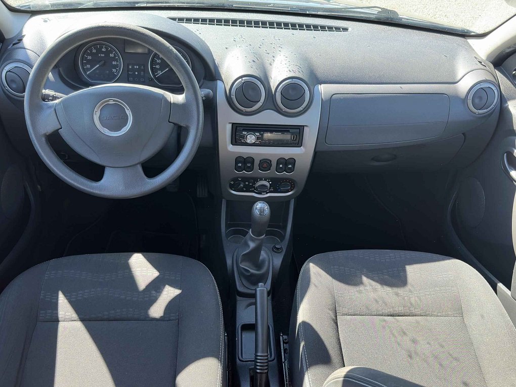 Dacia Sandero 1.6i 