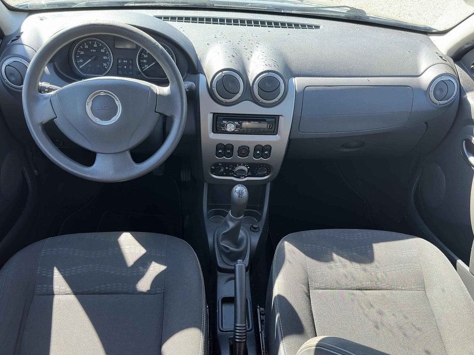 Dacia Sandero 1.6i 