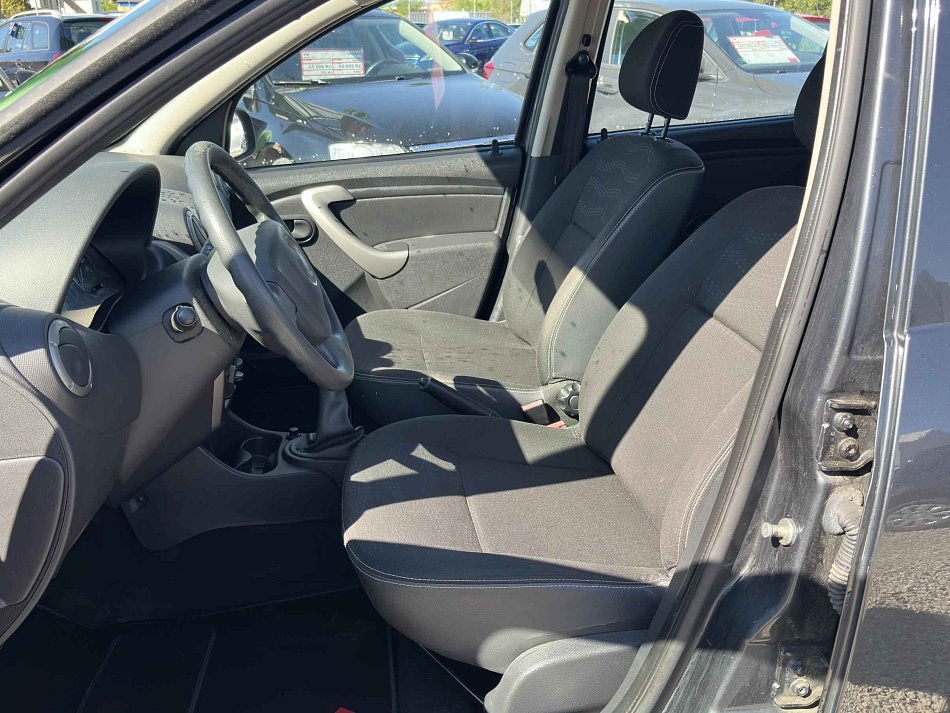 Dacia Sandero 1.6i 
