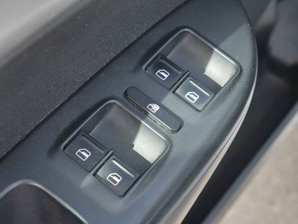 Škoda Octavia II 1.6 TDi Elegance