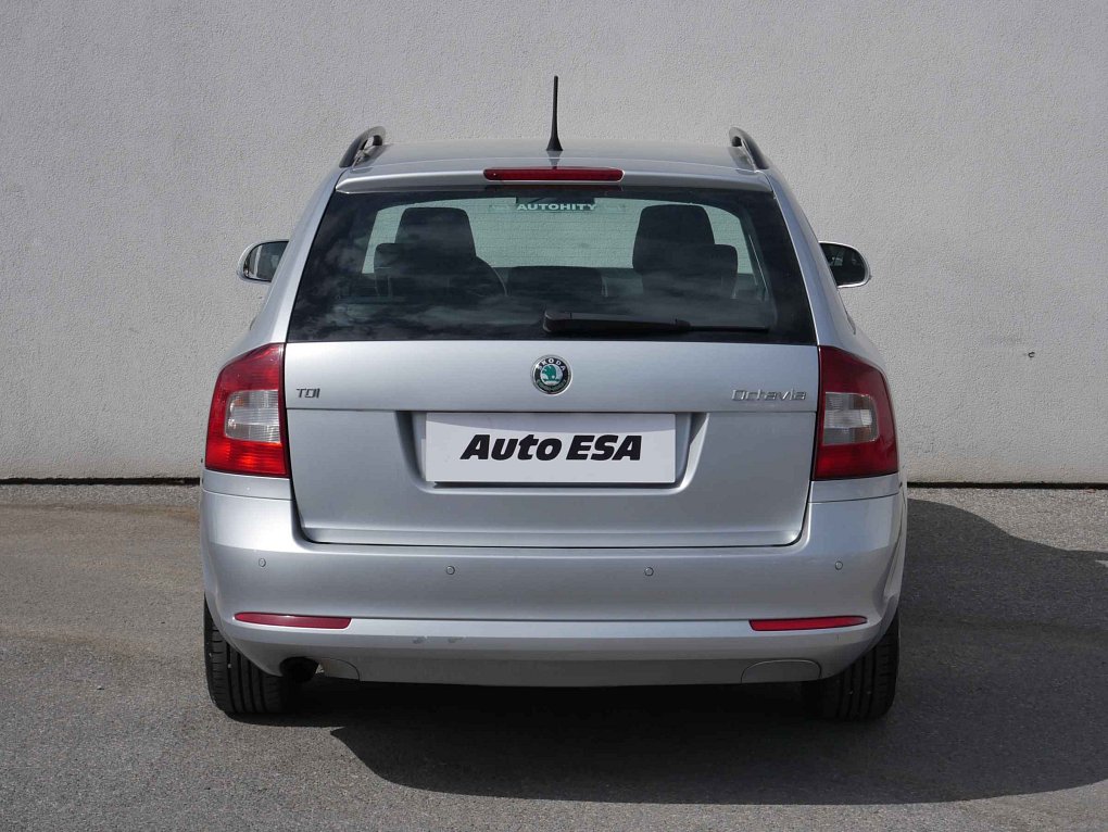 Škoda Octavia II 1.6 TDi Elegance