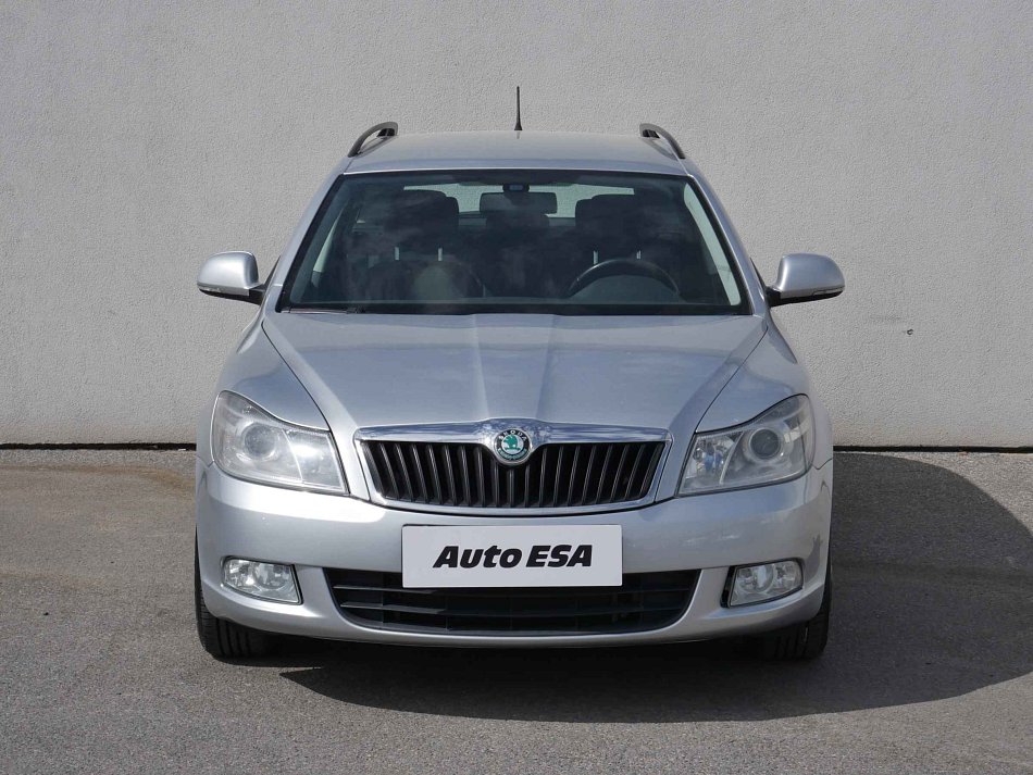 Škoda Octavia II 1.6 TDi Elegance
