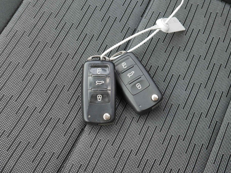 Škoda Octavia II 1.6 TDi Elegance