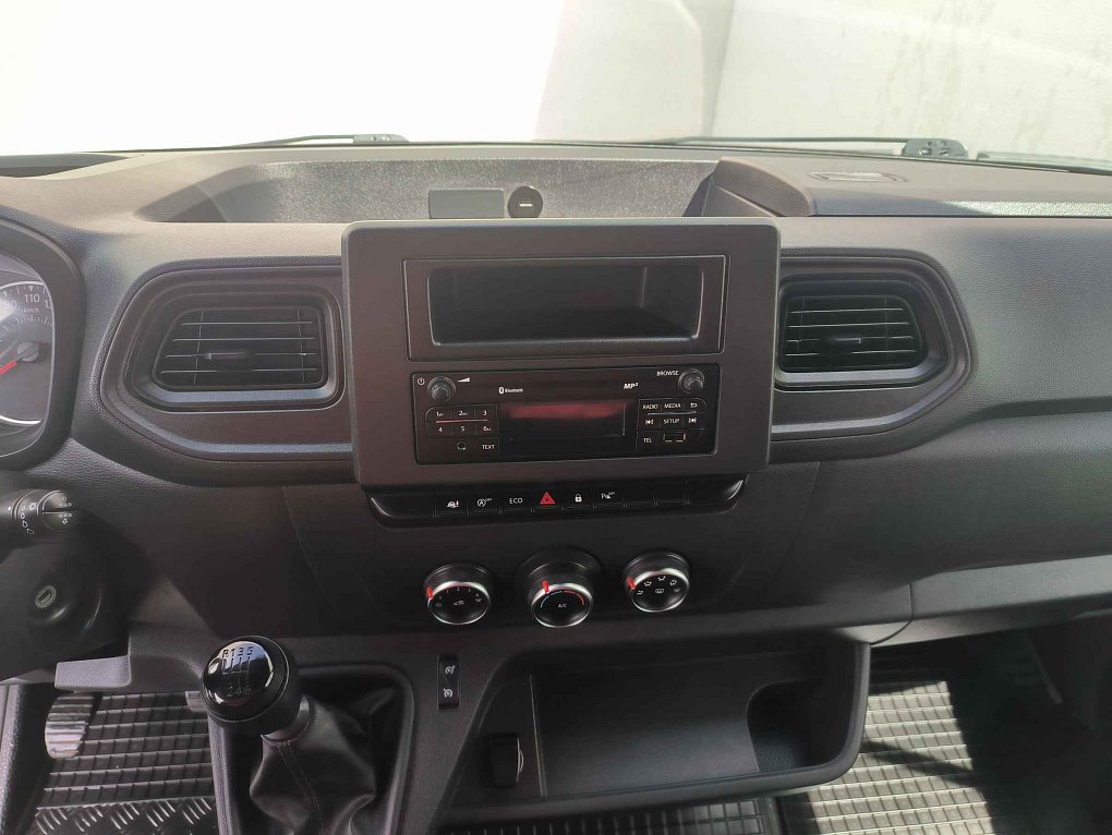 Renault Master 2.3dCi Cool L3H2