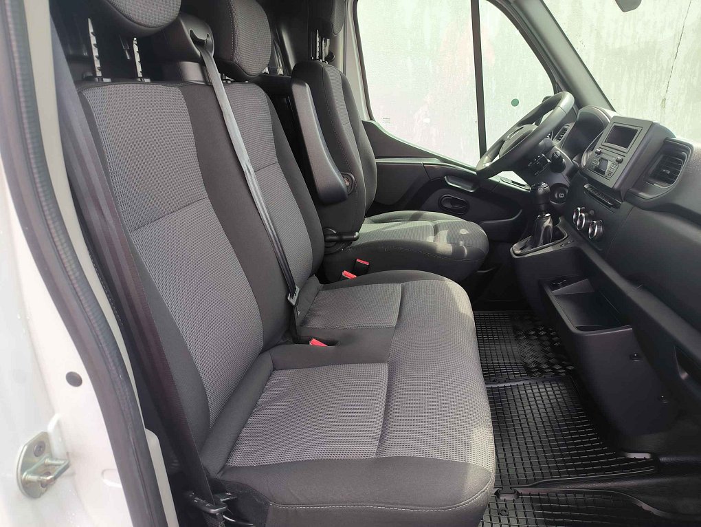 Renault Master 2.3dCi Cool L3H2