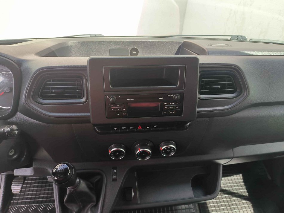 Renault Master 2.3dCi Cool L3H2