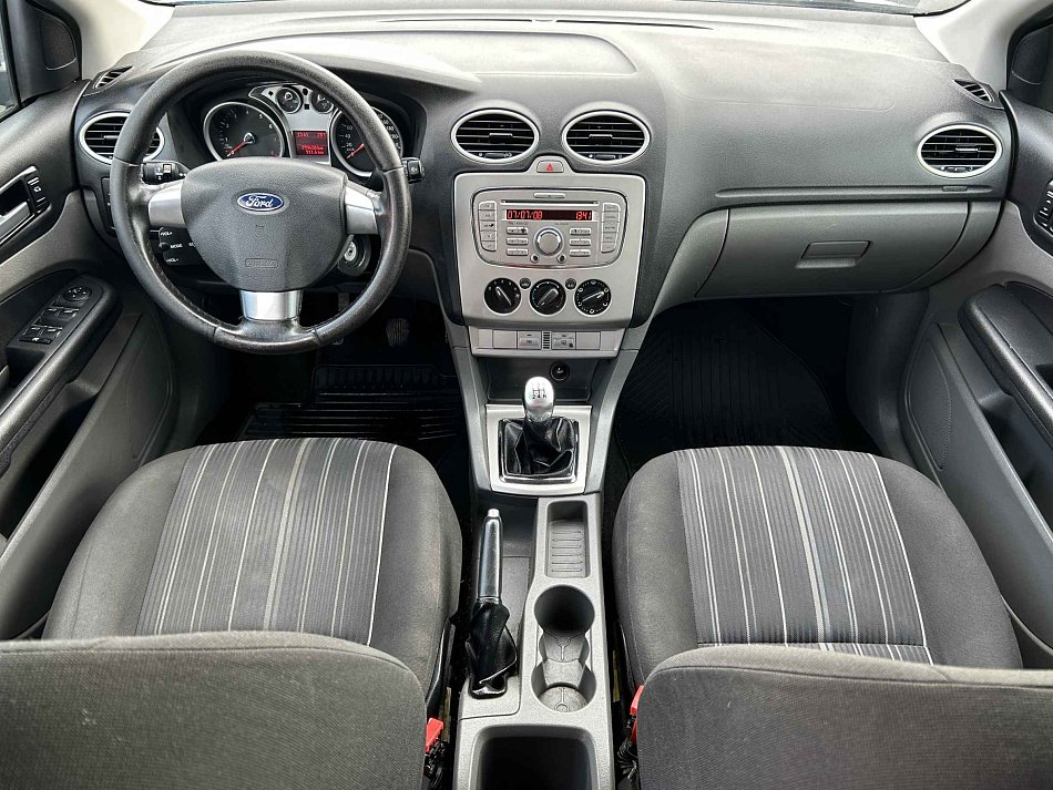 Ford Focus 1.6 16V 