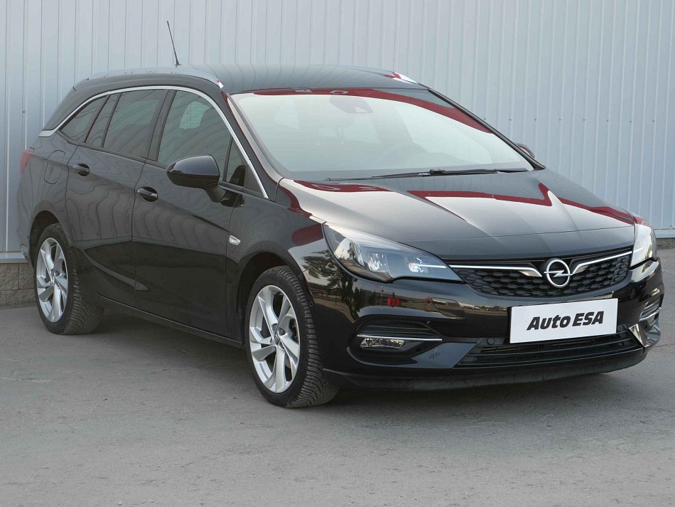 Opel Astra 1.2T 