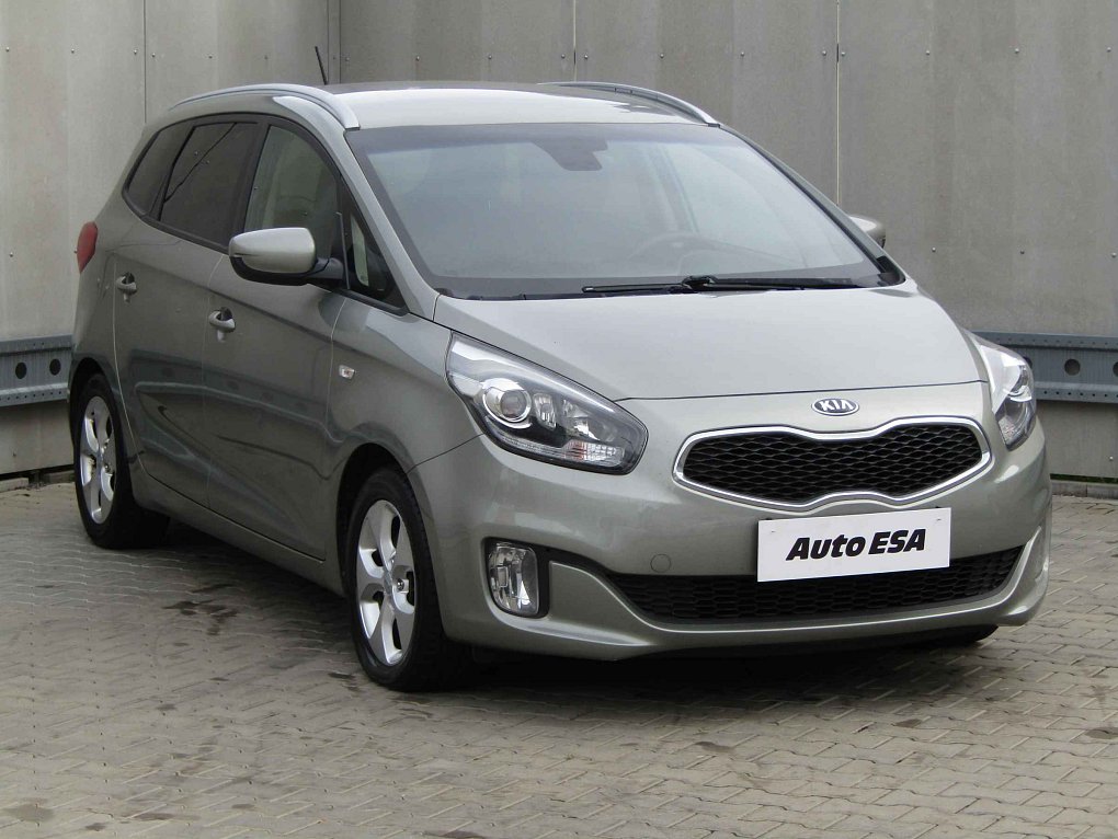 Kia Carens 1.7 CRDi 