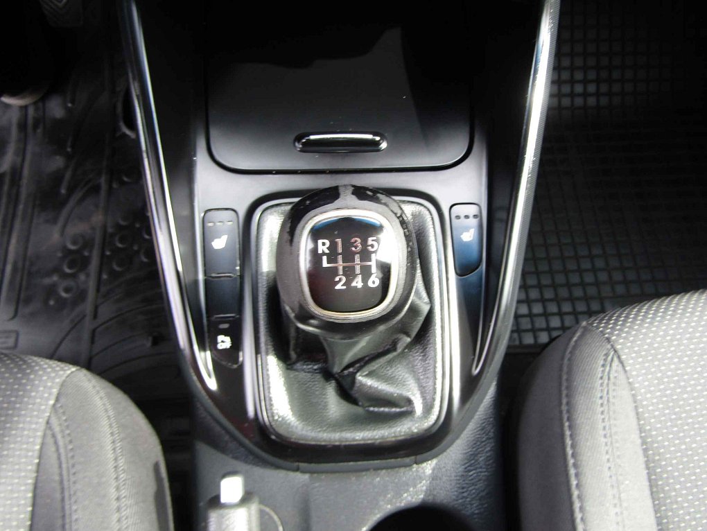 Kia Carens 1.7 CRDi 