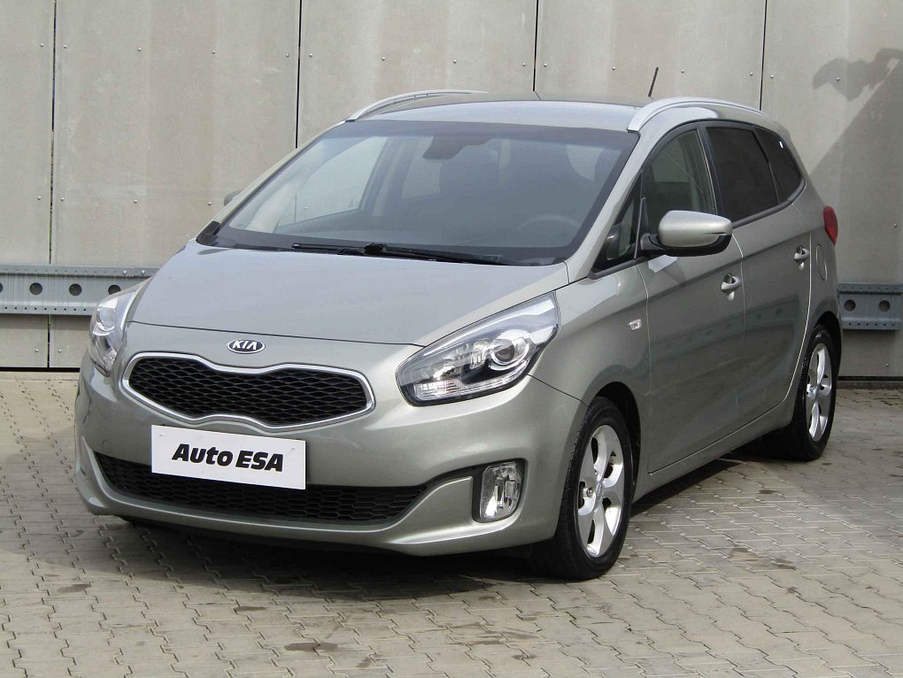 Kia Carens 1.7 CRDi 