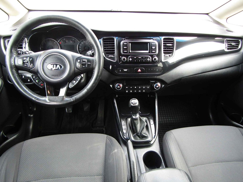 Kia Carens 1.7 CRDi 