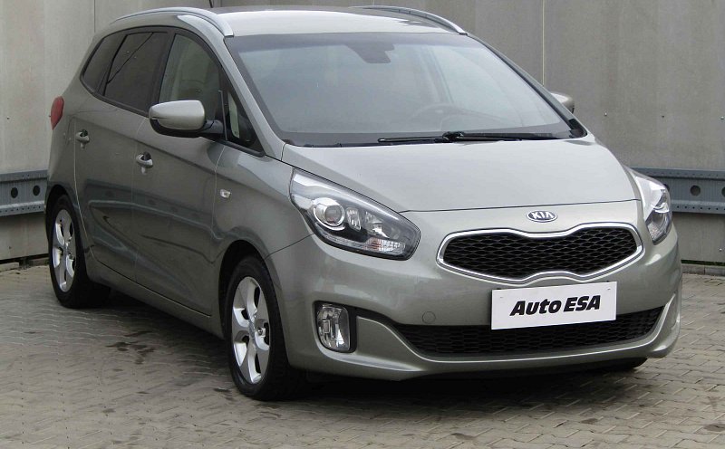 Kia Carens 1.7 CRDi 