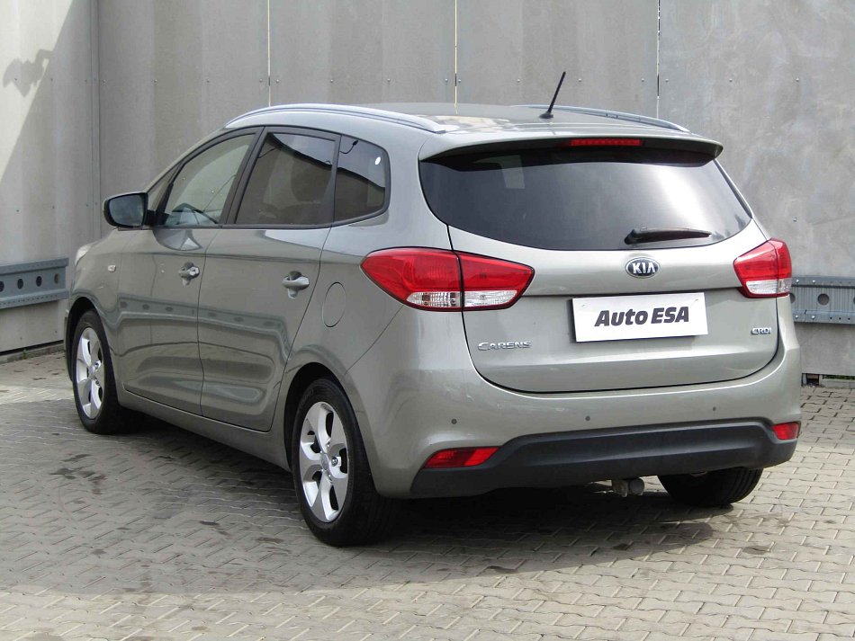 Kia Carens 1.7 CRDi 