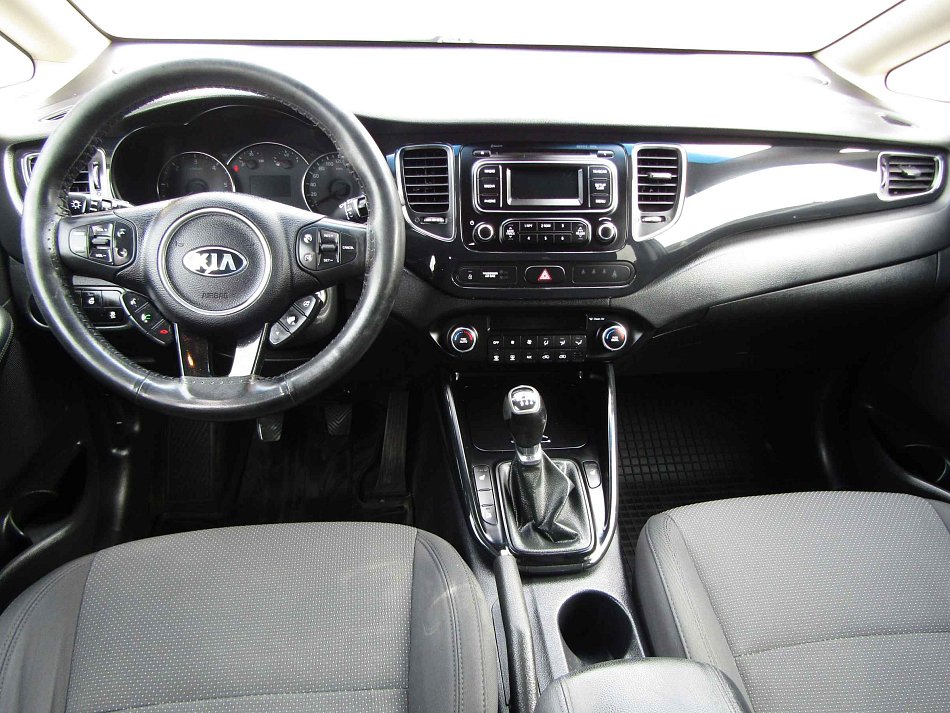 Kia Carens 1.7 CRDi 