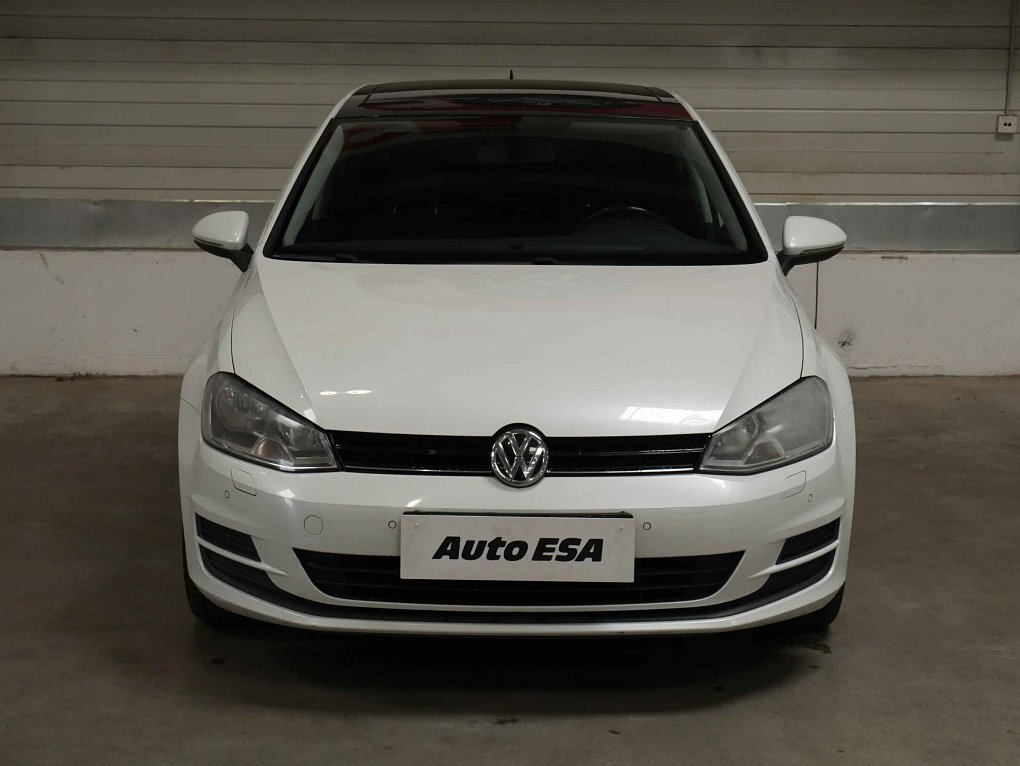 Volkswagen Golf 1.2TSI 