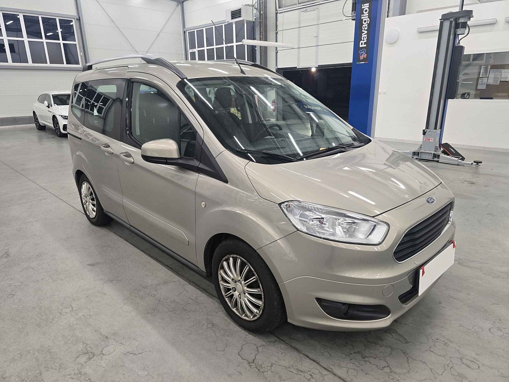 Ford Tourneo Courier 1.0T 