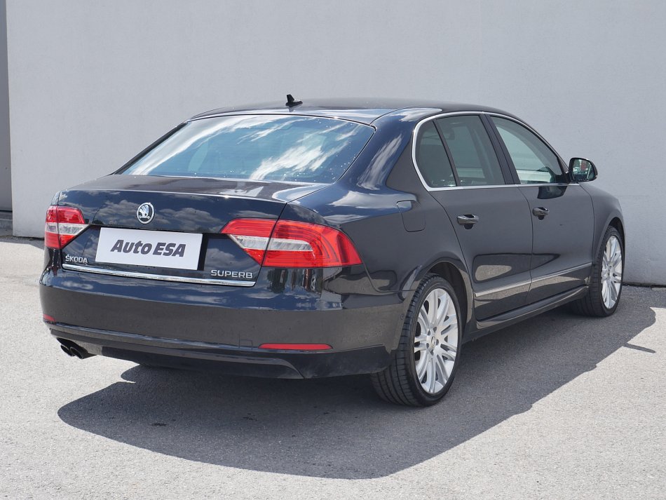 Škoda Superb II 2.0 TDi Elegance