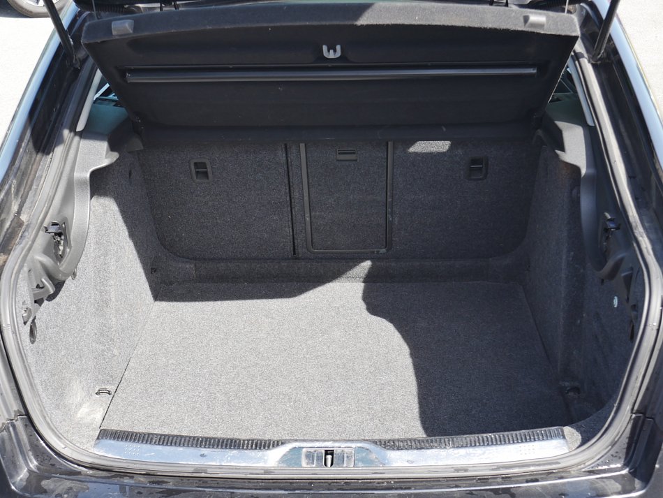 Škoda Superb II 2.0 TDi Elegance