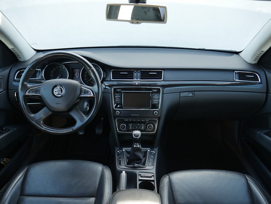 Škoda Superb II 2.0 TDi Elegance
