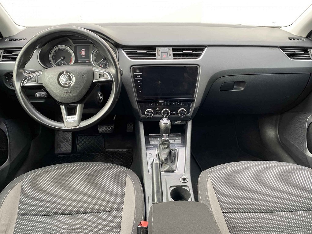 Škoda Octavia III 2.0 TDi Scout 4x4
