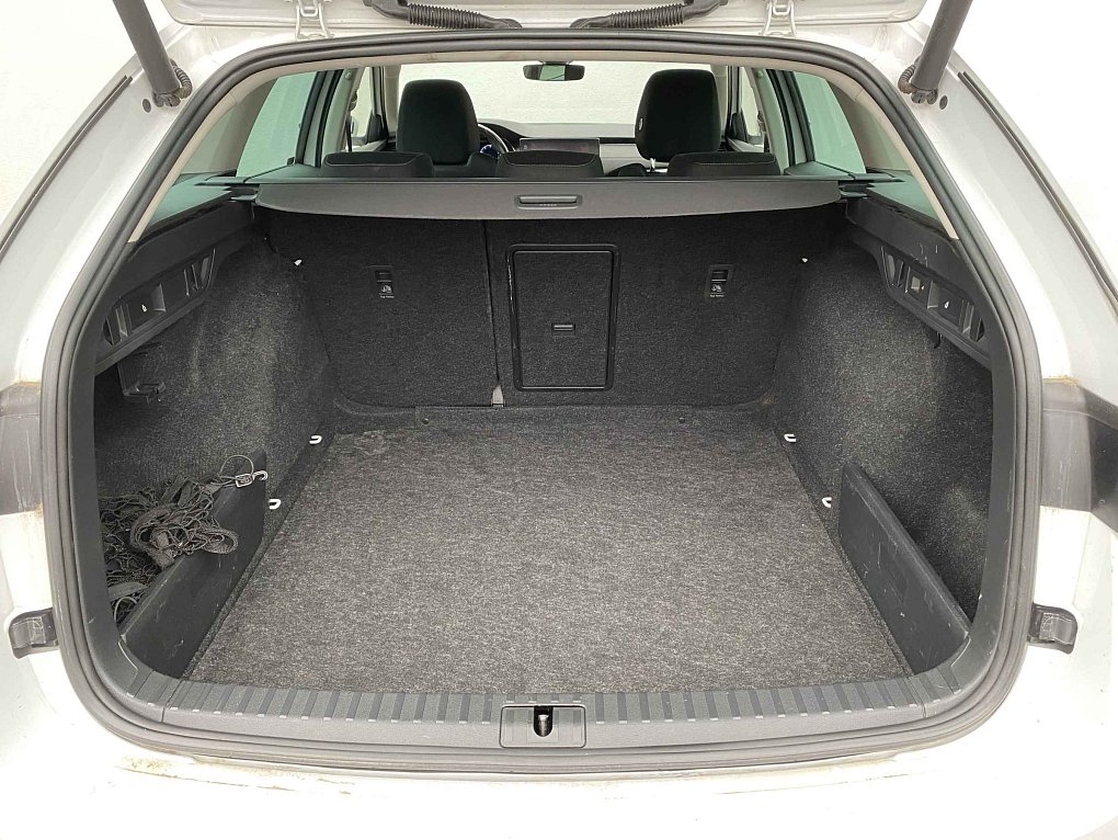 Škoda Octavia IV 2.0 TDi Style