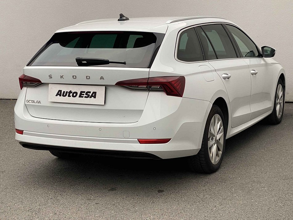 Škoda Octavia IV 2.0 TDi Style