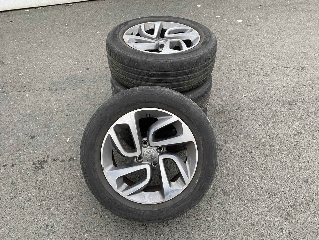 Opel Crossland X 1.2 Turbo 