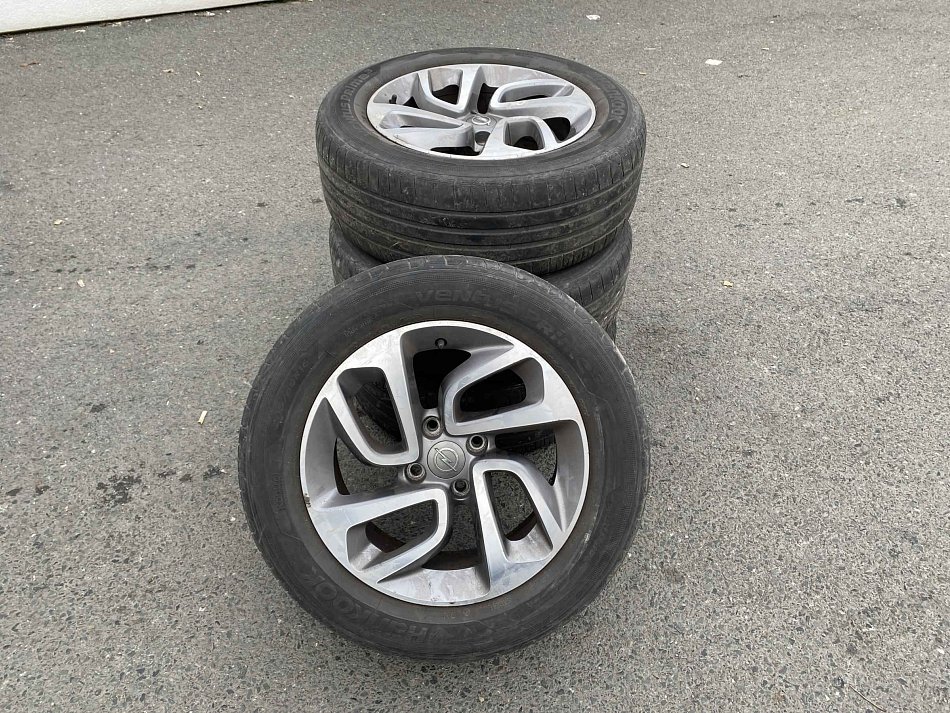 Opel Crossland X 1.2 Turbo 