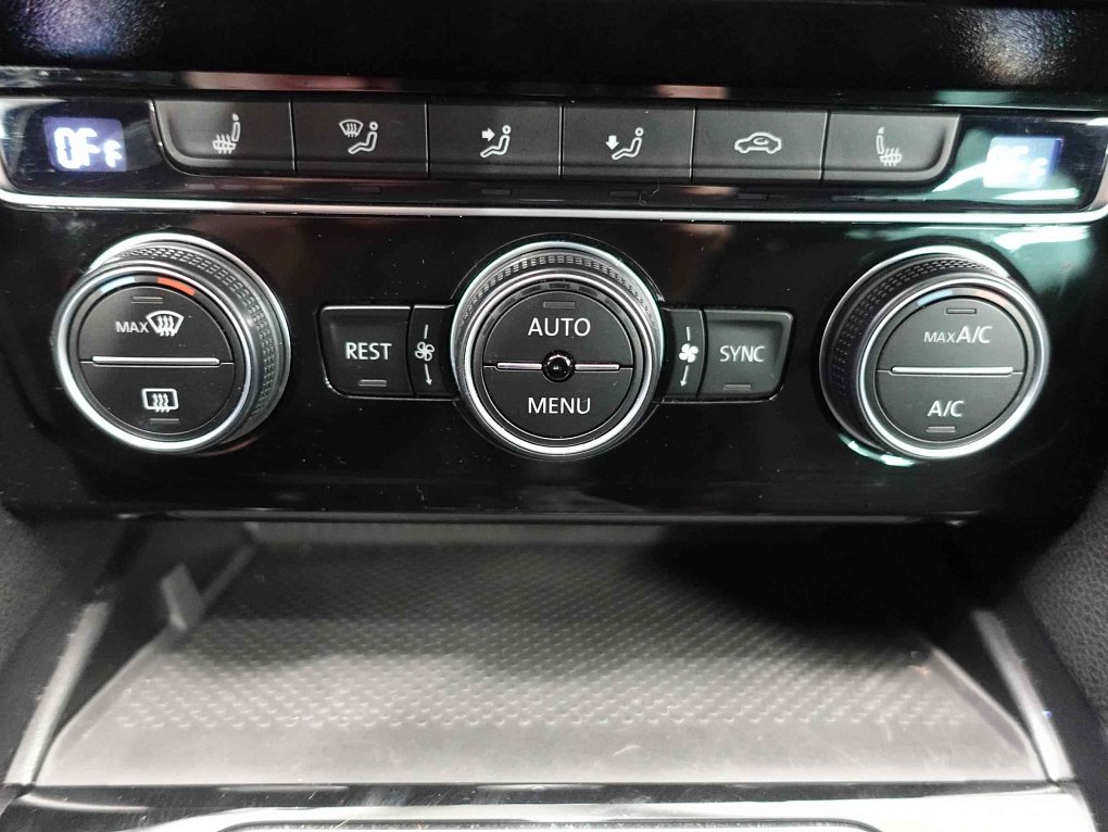 Volkswagen Passat 2.0 TSI R-Line