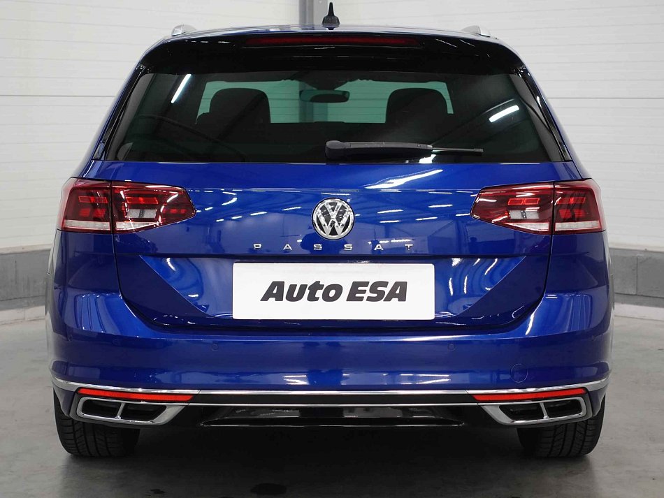 Volkswagen Passat 2.0 TSI R-Line
