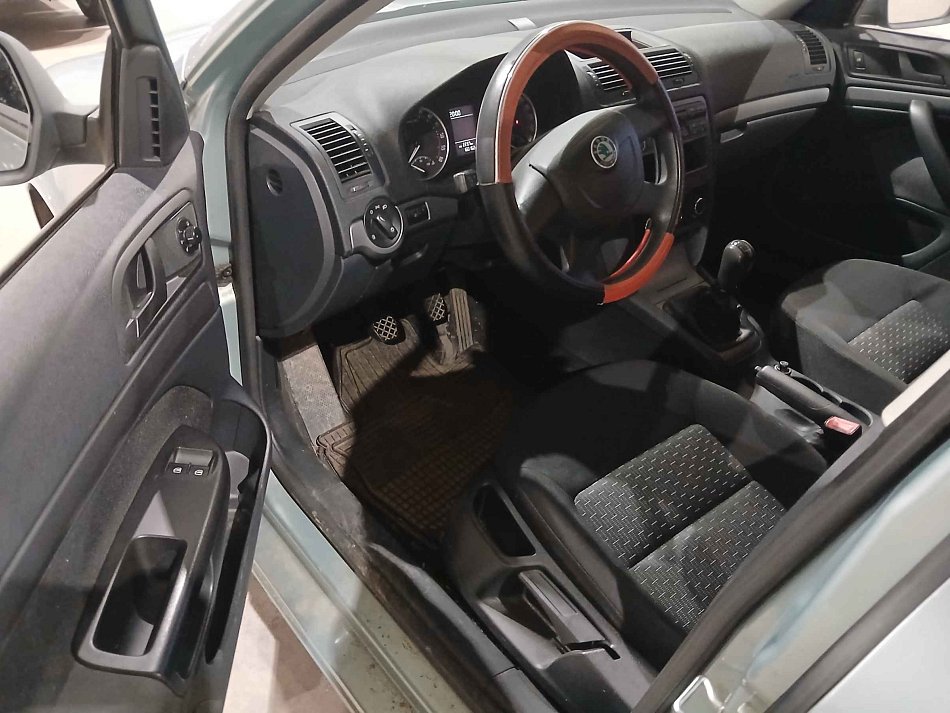 Škoda Octavia II 1.6TDi 