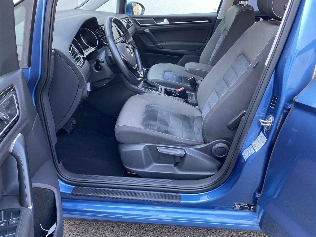 Volkswagen Sportsvan 2.0 TDi Highline