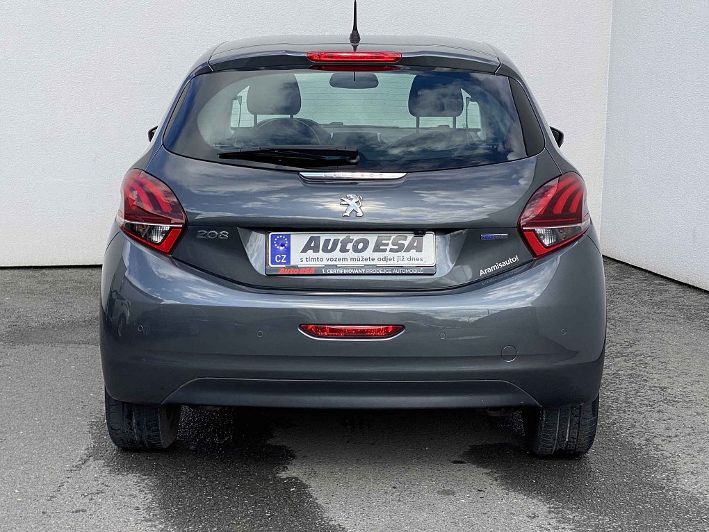 Peugeot 208 1.2PT Allure