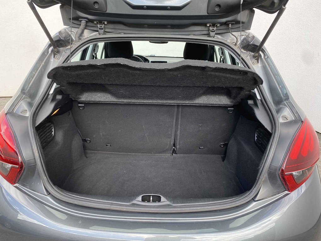 Peugeot 208 1.2PT Allure