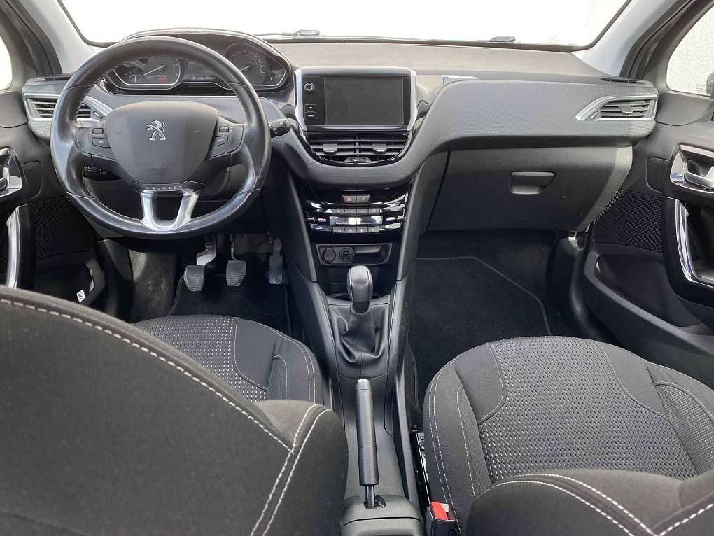 Peugeot 208 1.2PT Allure